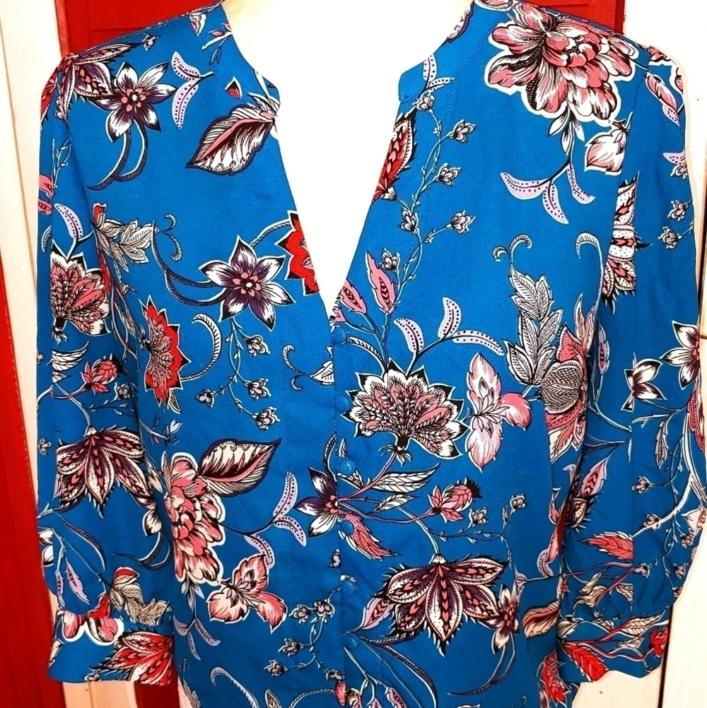 SOHO Jeans Button Floral Blouse Top S